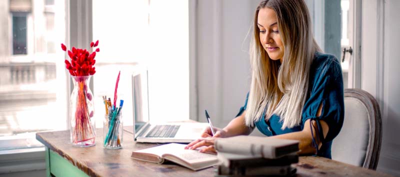 为什么选择学历提升的女性越来越多?